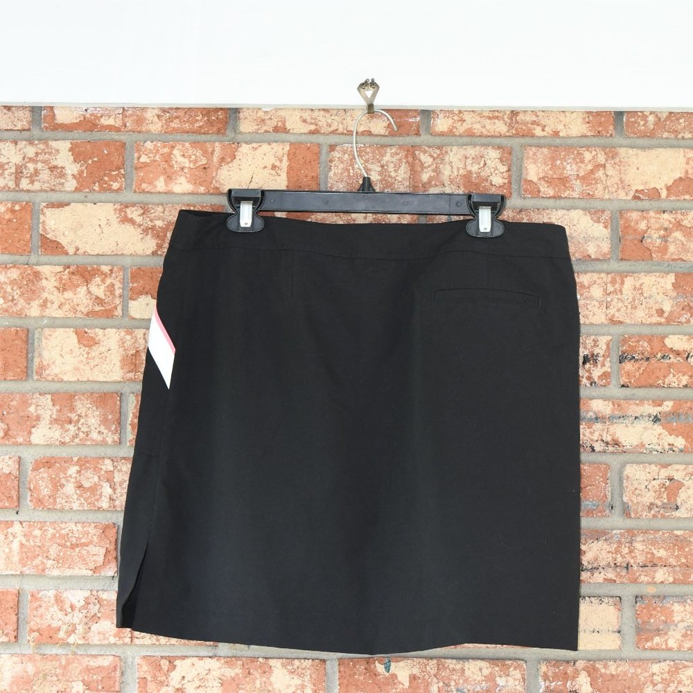 Izod XPG Multicolored Skort - Picture 2 of 3